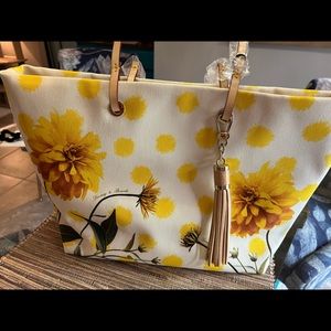 NEW Dooney & Bourke Yellow Floral Canvas Tote